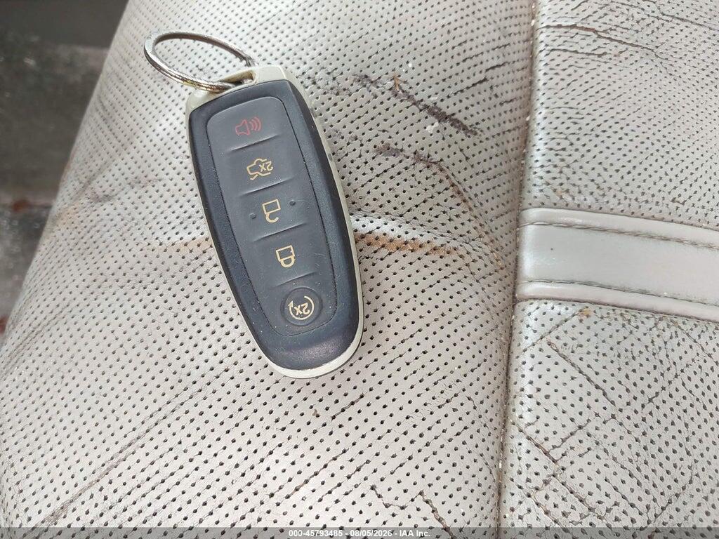 5LMJJ2HT4FEJ03986 2015 LINCOLN NAVIGATOR photo no. 11