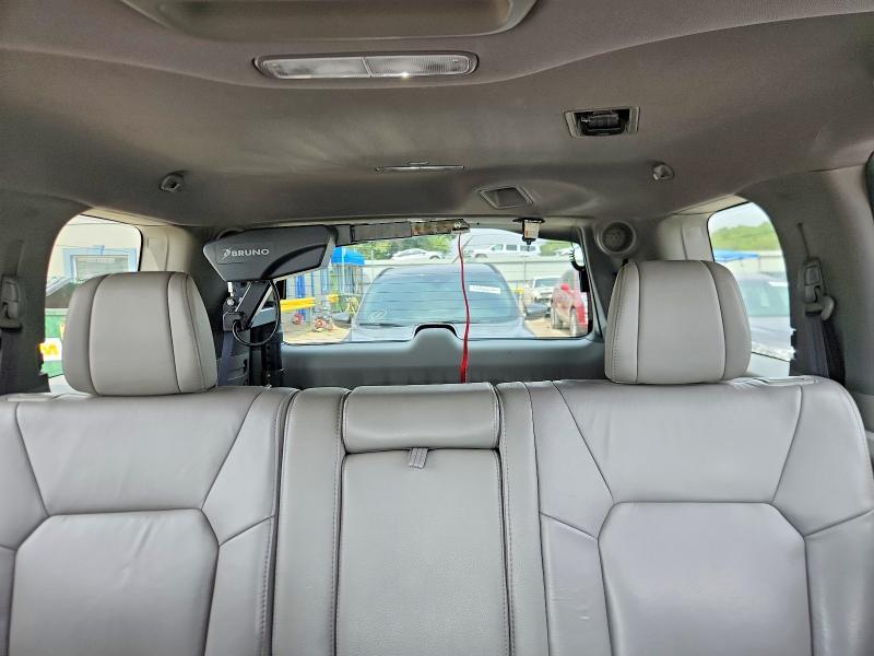 2012 HONDA PILOT TOURING — Фото 10 из 13