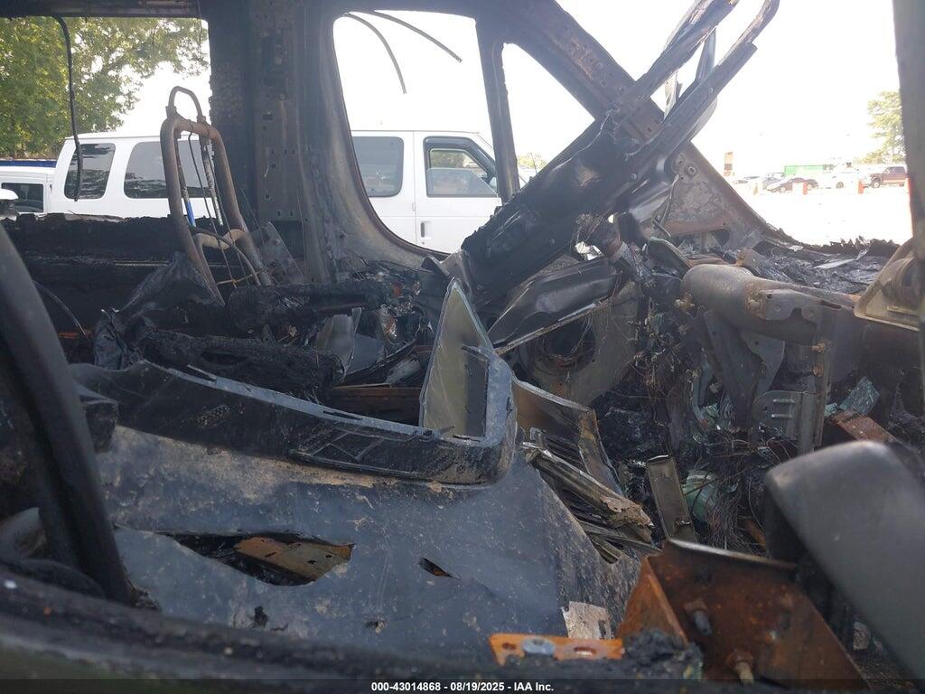 3C6TRVPG4FE508692 2015 RAM PROMASTER 2500 WINDOW VAN photo no. 5