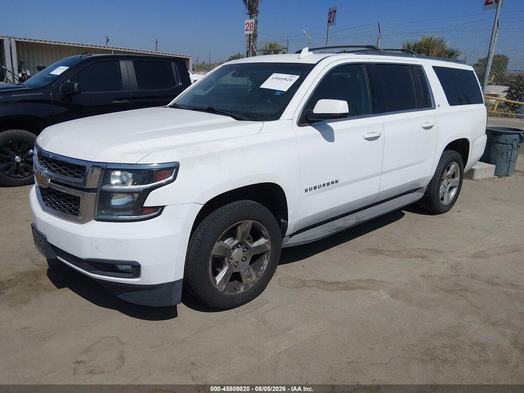 1GNSCJKC2FR572096 2015 CHEVROLET SUBURBAN photo no. 2