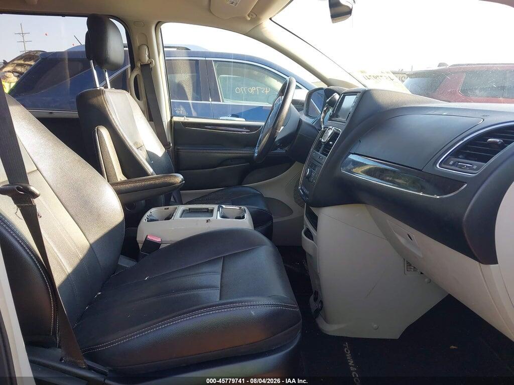 2C4RC1BGXFR571945 2015 CHRYSLER TOWN & COUNTRY photo no. 5