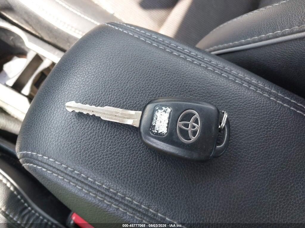 2T1BURHE3FC245309 2015 TOYOTA COROLLA photo no. 11