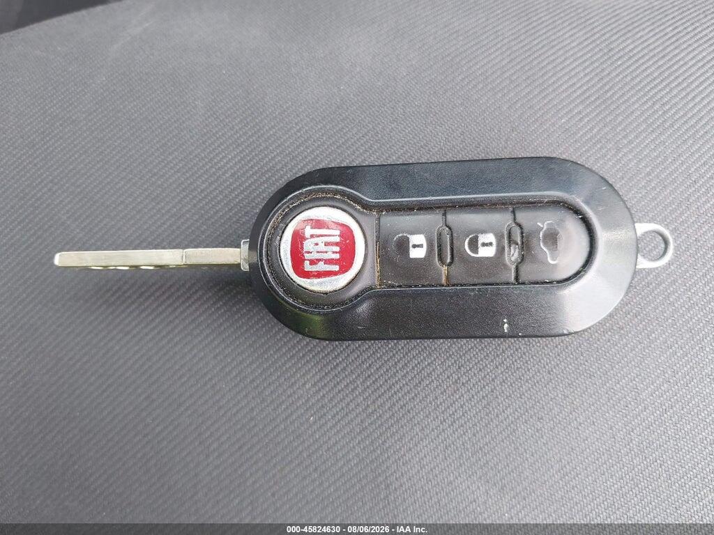 3C3CFFAR8FT558531 2015 FIAT 500 photo no. 11