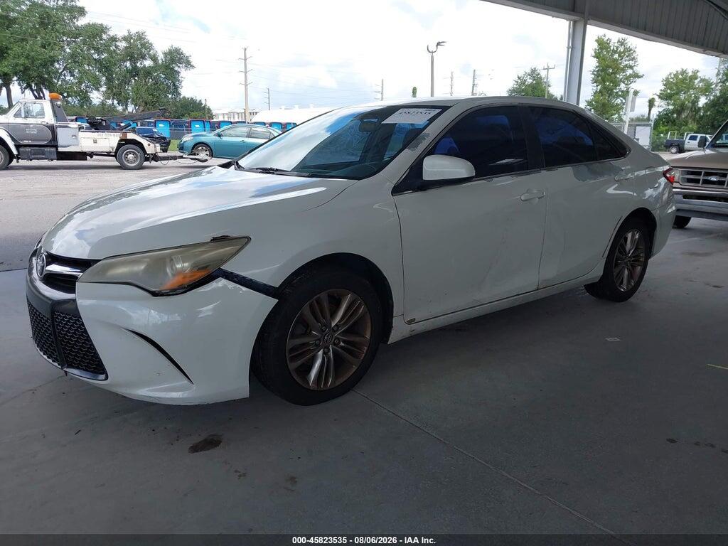 4T1BF1FK0FU086252 2015 TOYOTA CAMRY photo no. 2