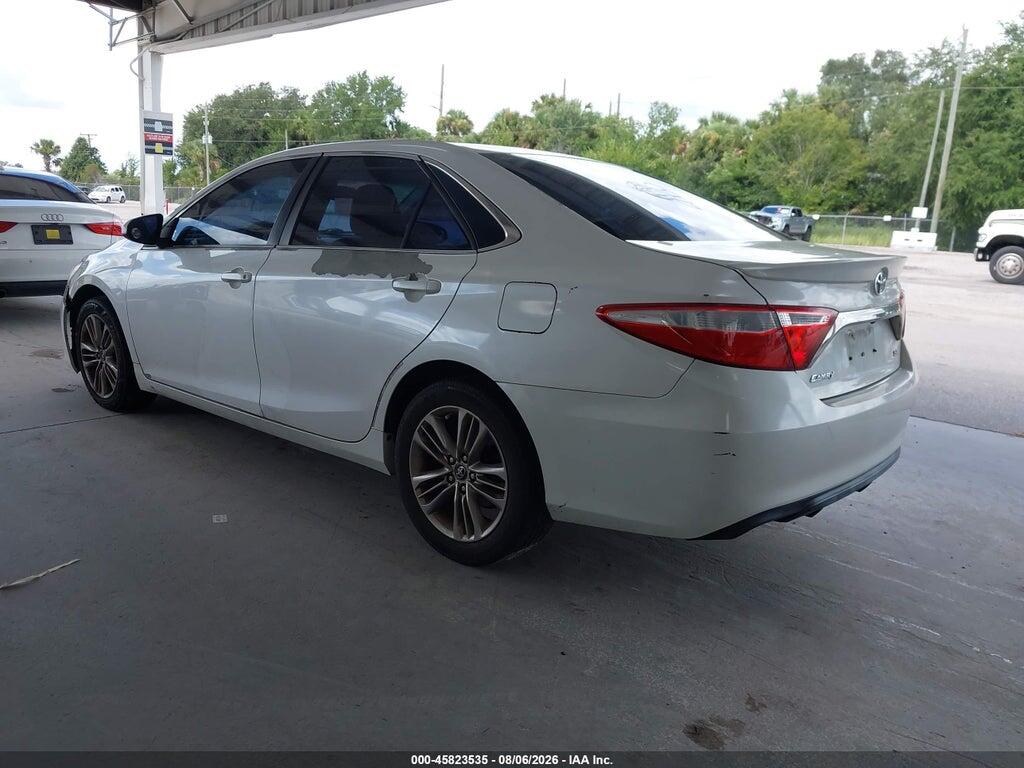 4T1BF1FK0FU086252 2015 TOYOTA CAMRY photo no. 3
