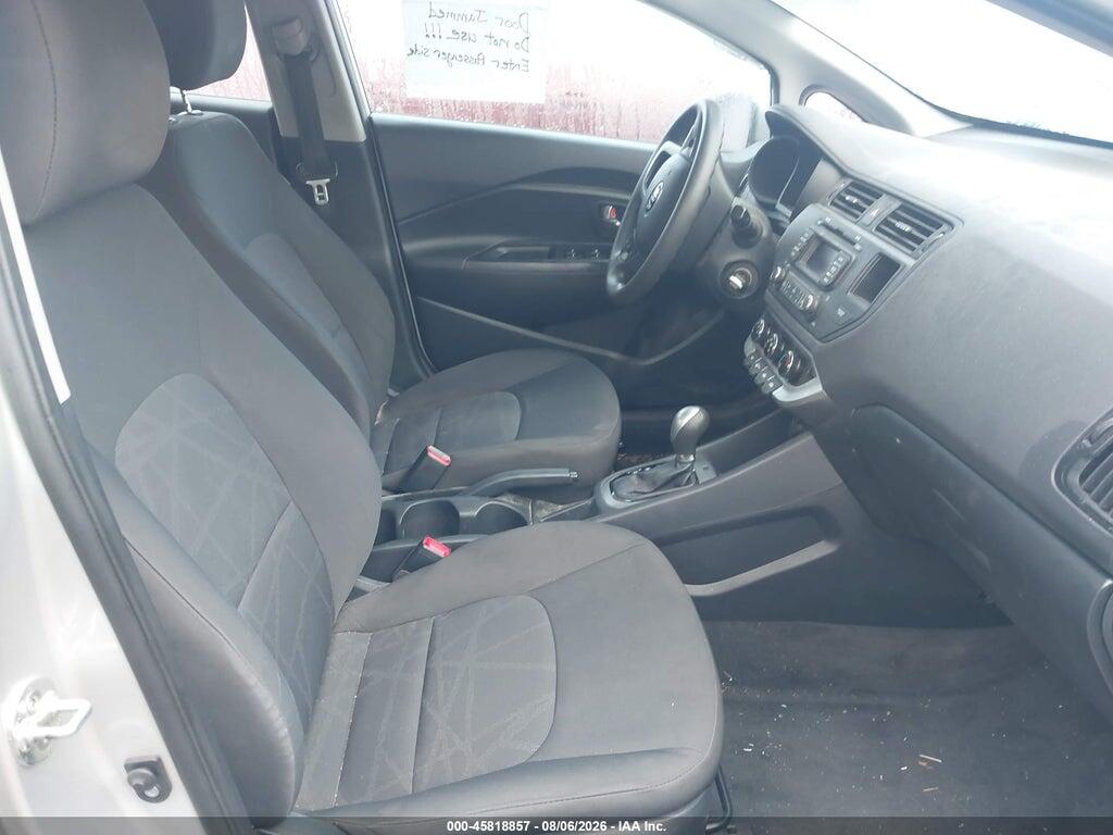KNADM5A33F6428045 2015 KIA RIO photo no. 5