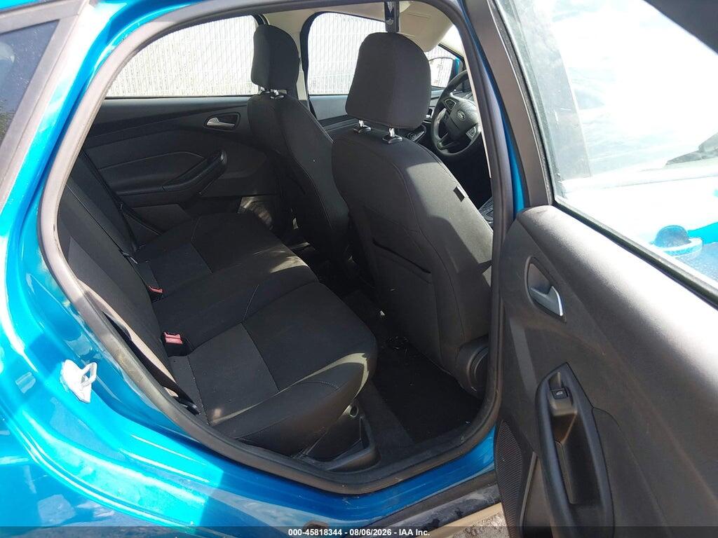 1FADP3K29FL301201 2015 FORD FOCUS photo no. 8