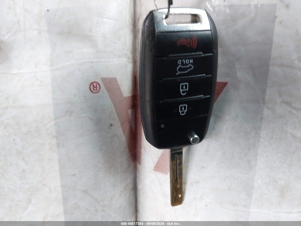 KNDJP3A57F7787945 2015 KIA SOUL photo no. 11