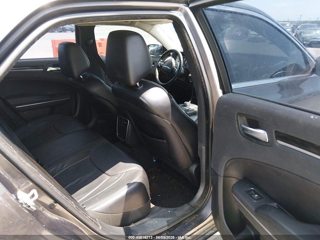 2C3CCARG6FH781819 2015 CHRYSLER 300 photo no. 8