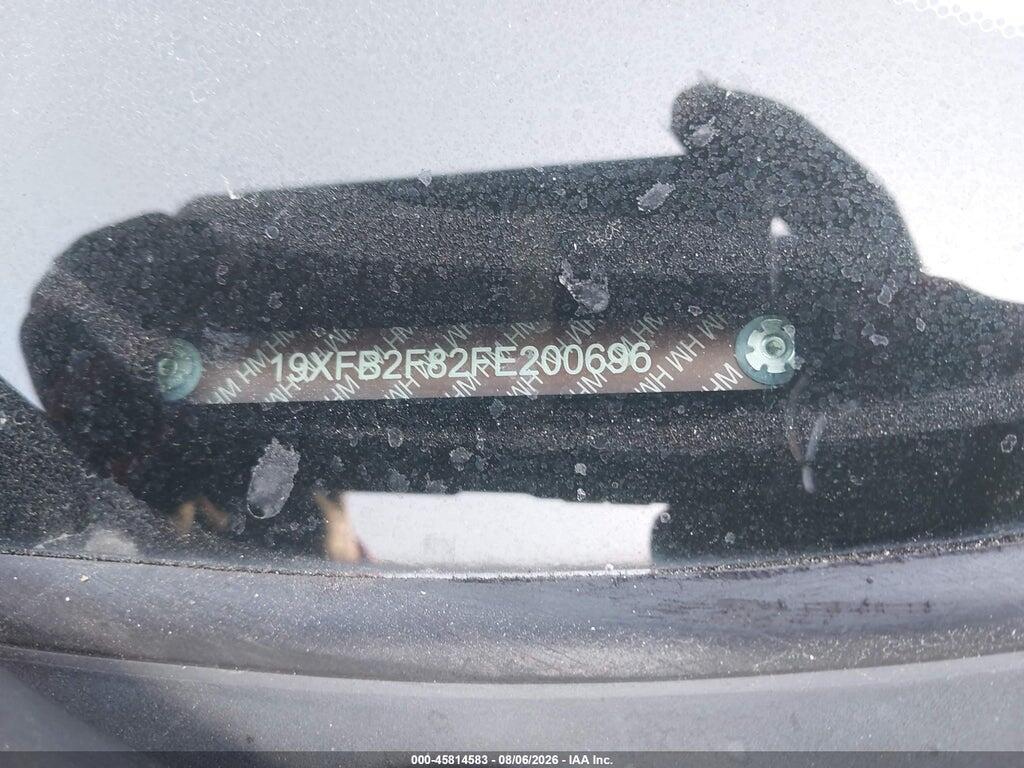 19XFB2F82FE200696 2015 HONDA CIVIC photo no. 9
