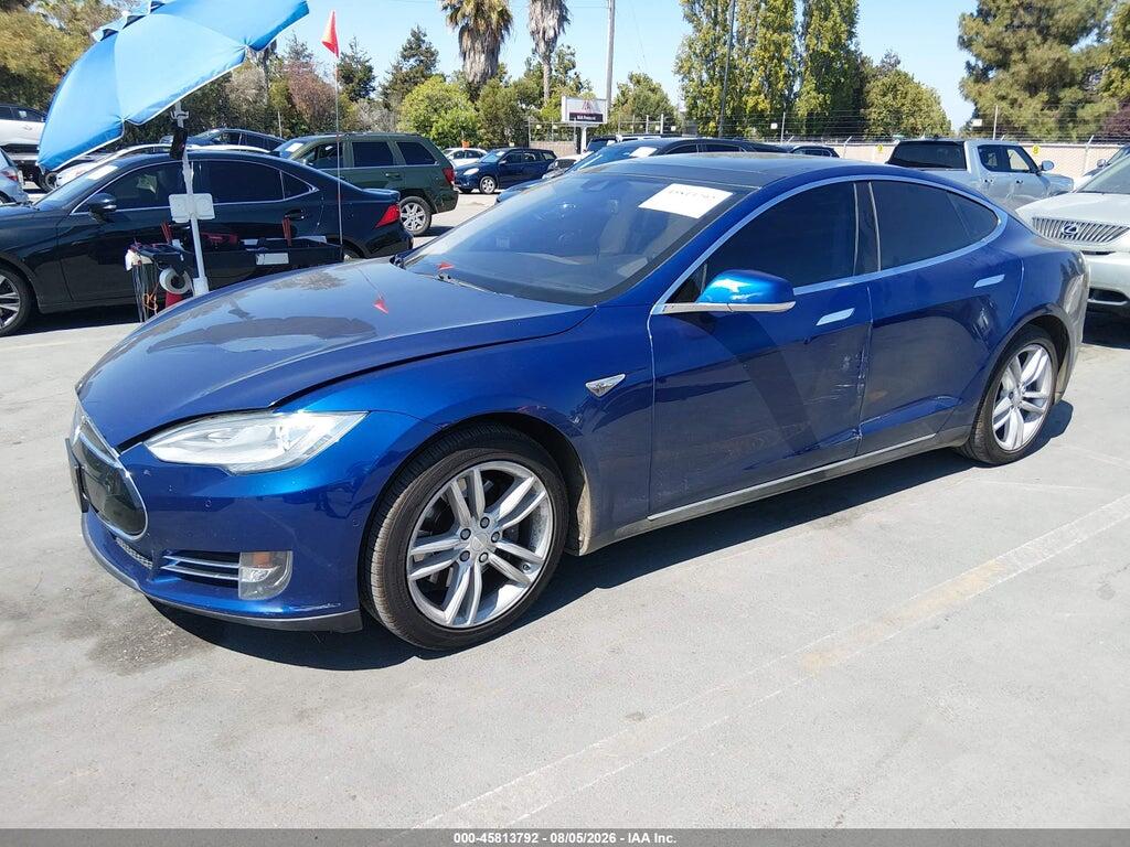5YJSA1E15FF113885 2015 TESLA MODEL S photo no. 2