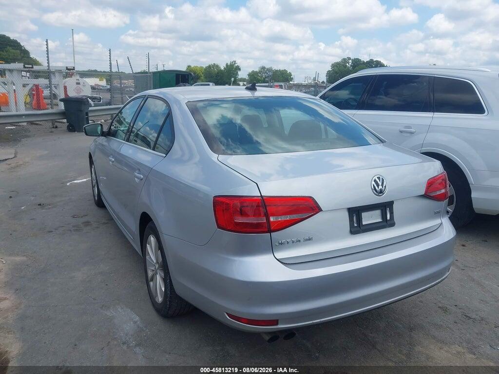 3VWD17AJ0FM318024 2015 VOLKSWAGEN JETTA photo no. 3