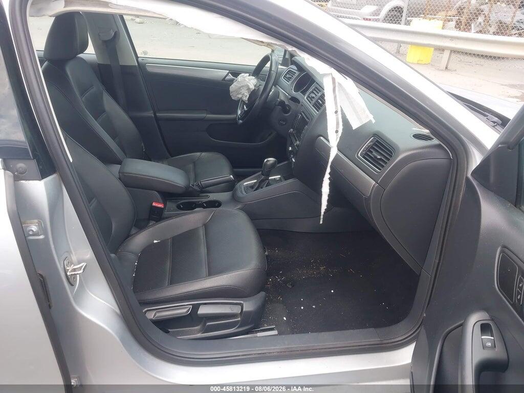 3VWD17AJ0FM318024 2015 VOLKSWAGEN JETTA photo no. 5