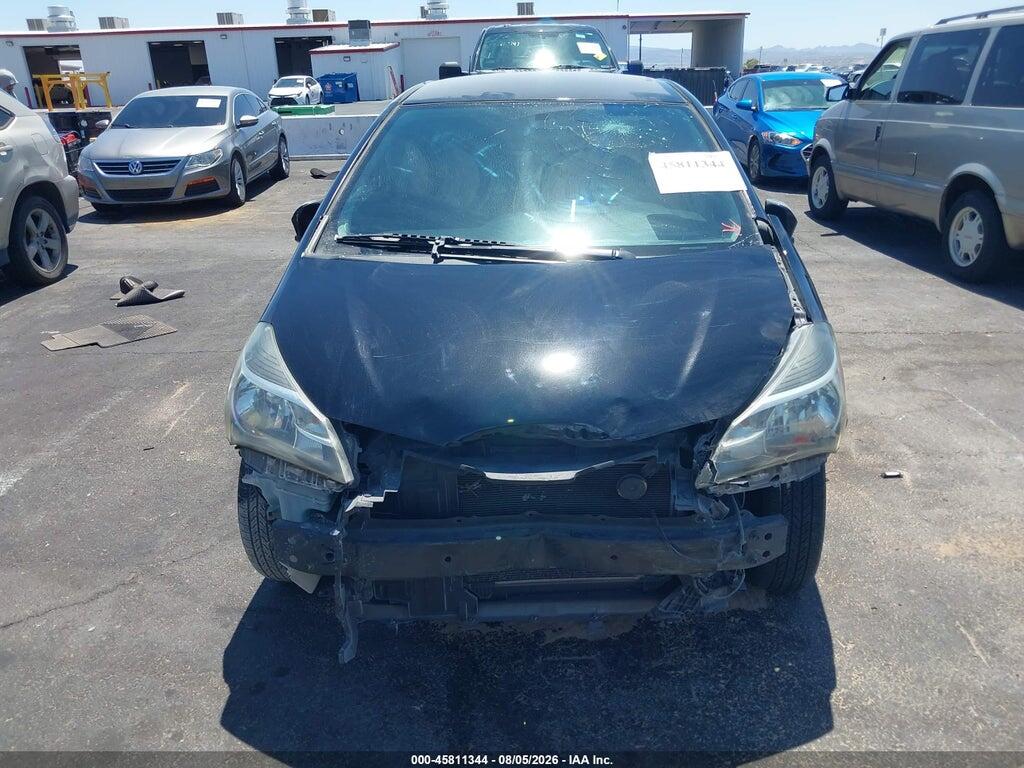 VNKKTUD33FA030633 2015 TOYOTA YARIS photo no. 6