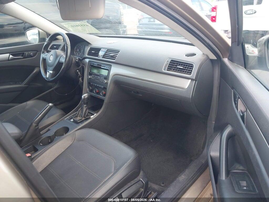 1VWAT7A32FC043045 2015 VOLKSWAGEN PASSAT photo no. 5