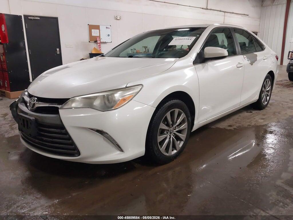 4T1BF1FK8FU985506 2015 TOYOTA CAMRY photo no. 2