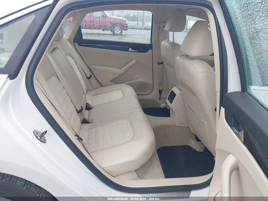 1VWCV7A34FC010079 2015 VOLKSWAGEN PASSAT photo no. 8