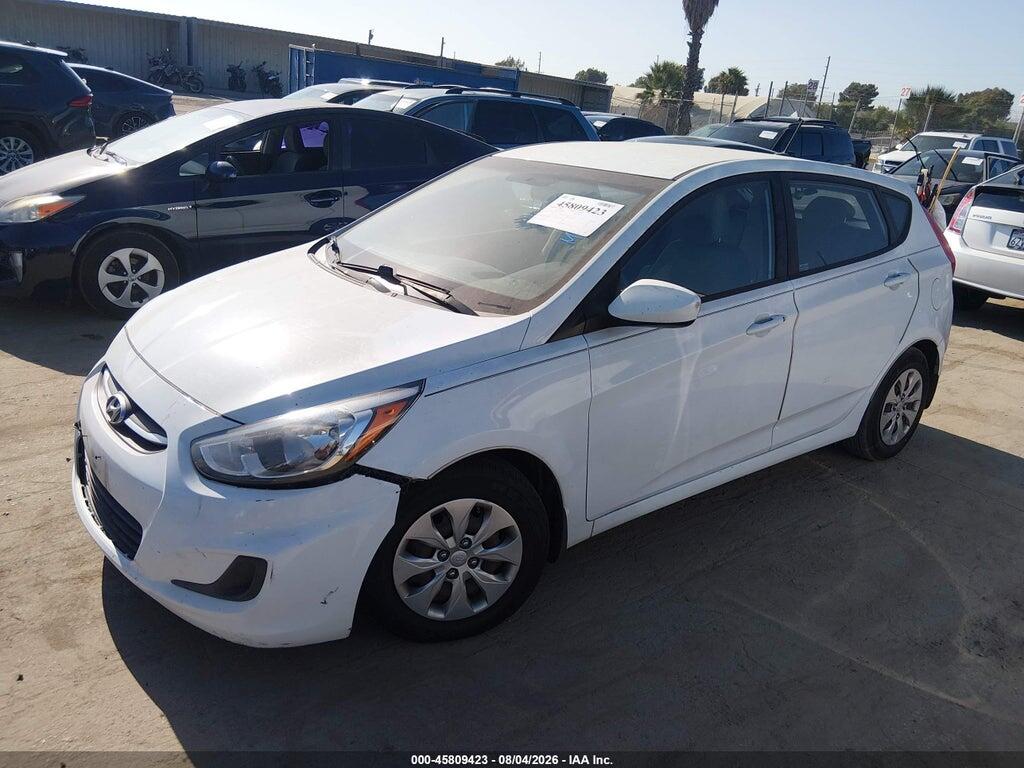 KMHCT5AE8FU215621 2015 HYUNDAI ACCENT photo no. 2