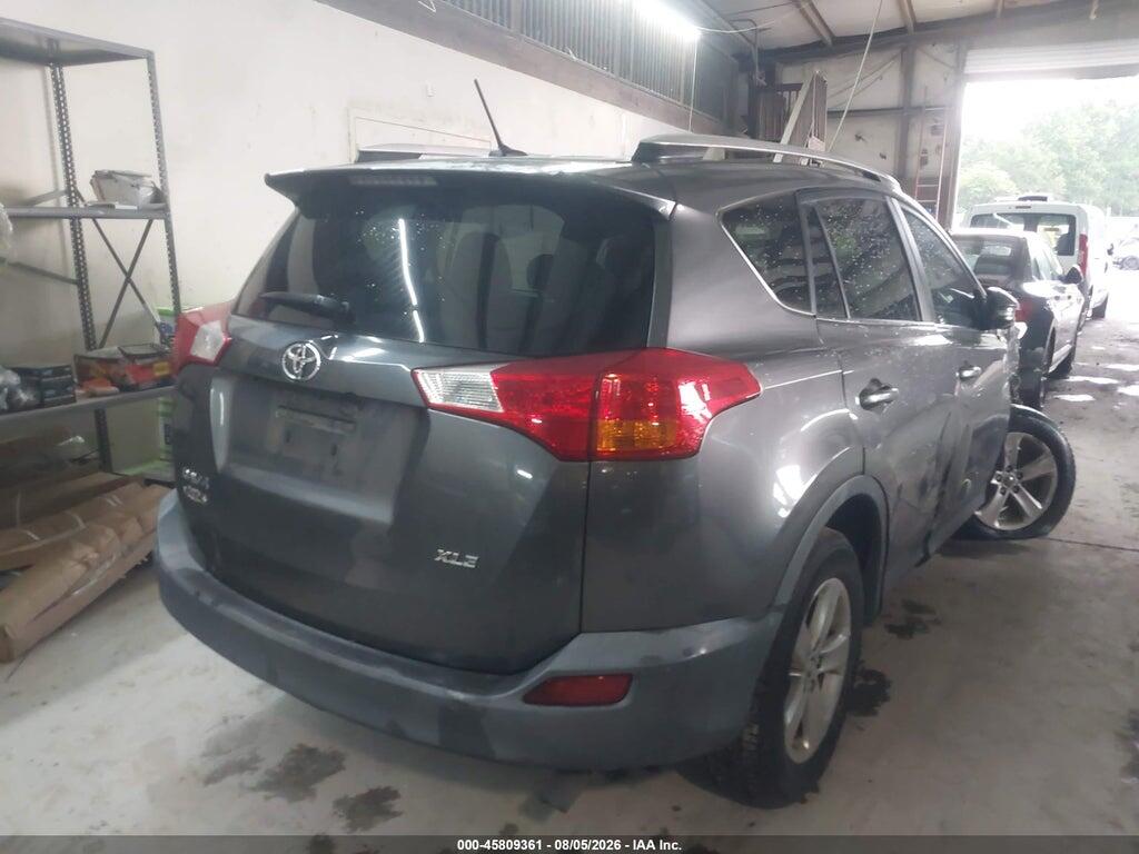 2T3WFREV0FW144167 2015 TOYOTA RAV4 photo no. 4
