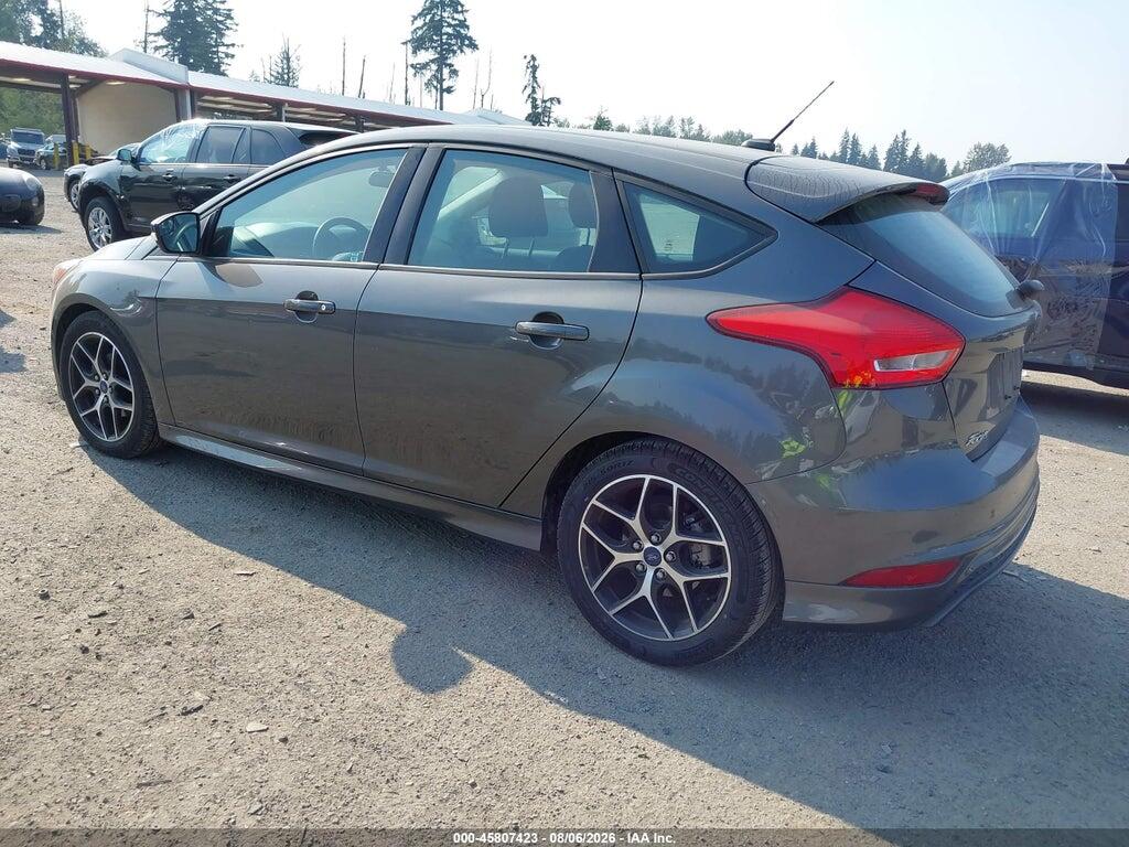 1FADP3K2XFL211393 2015 FORD FOCUS photo no. 3