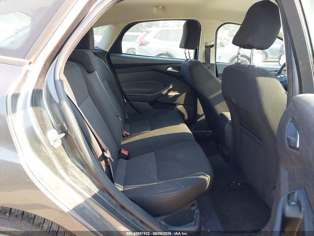 1FADP3K2XFL211393 2015 FORD FOCUS photo no. 8