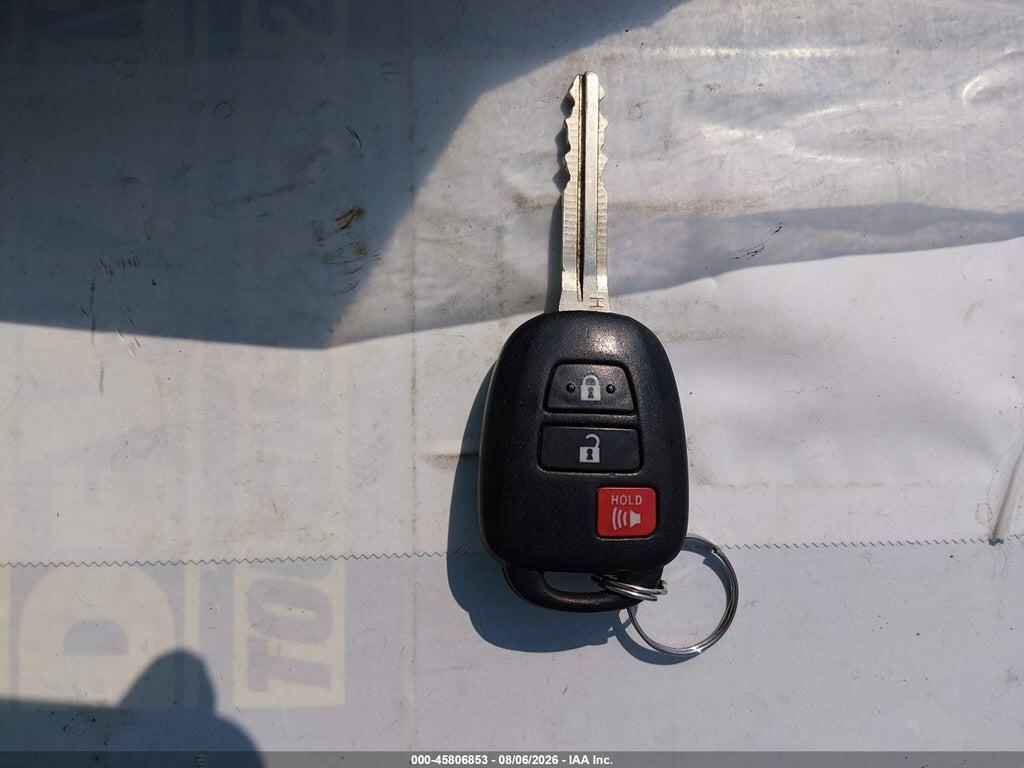 2T3RFREV5FW303651 2015 TOYOTA RAV4 photo no. 11