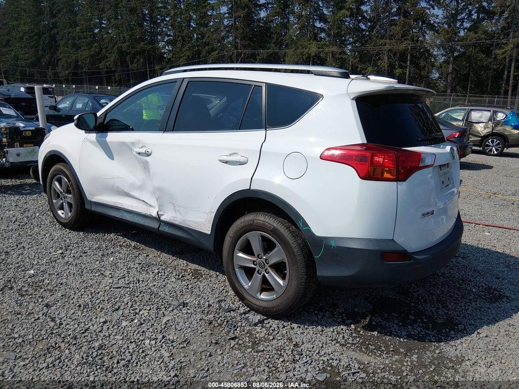 2T3RFREV5FW303651 2015 TOYOTA RAV4 photo no. 3