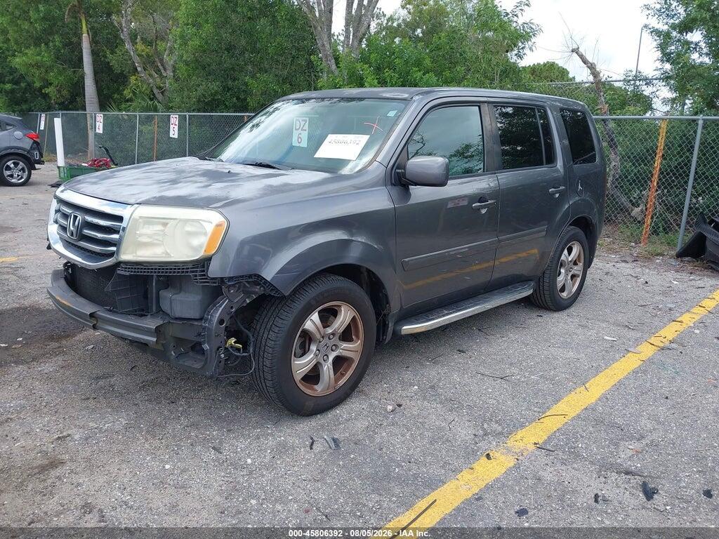 5FNYF3H47FB007936 2015 HONDA PILOT photo no. 2