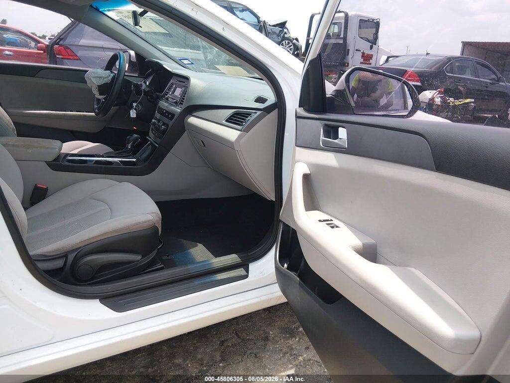 5NPE24AF0FH123724 2015 HYUNDAI SONATA photo no. 5