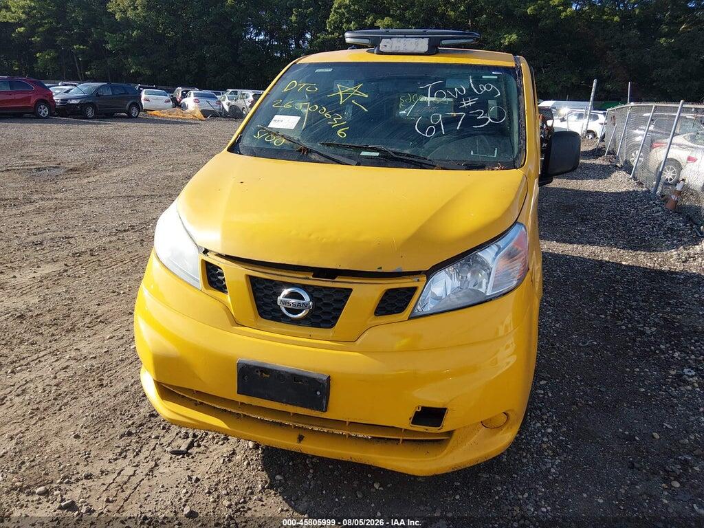 3N8CM0JTXFK714640 2015 NISSAN NV200 TAXI photo no. 12