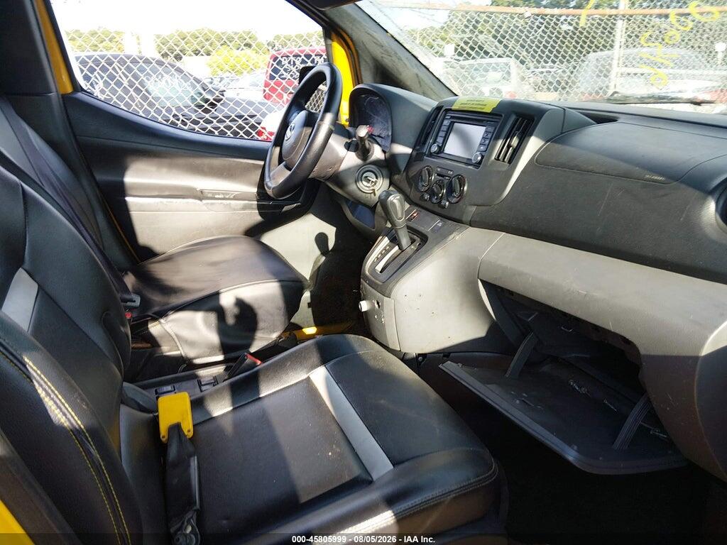 3N8CM0JTXFK714640 2015 NISSAN NV200 TAXI photo no. 5