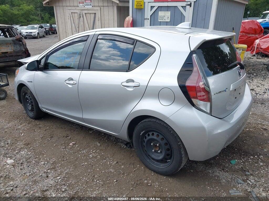 JTDKDTB31F1583610 2015 TOYOTA PRIUS C photo no. 3
