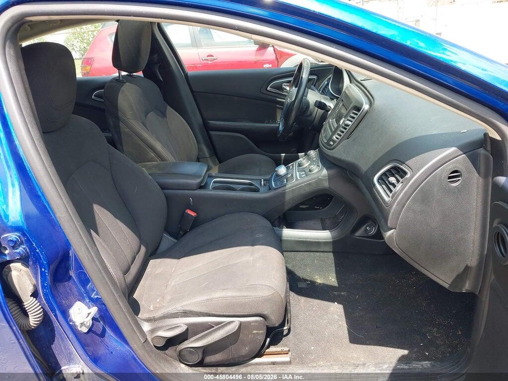1C3CCCAB1FN704357 2015 CHRYSLER 200 photo no. 5