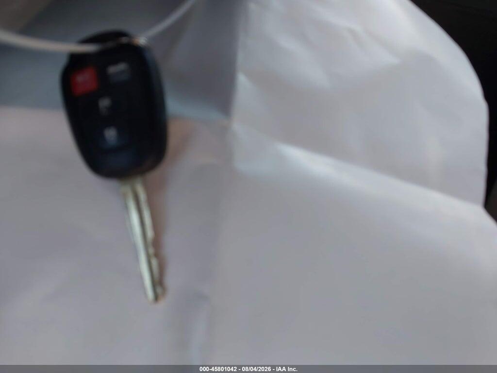5YFBURHE8FP324975 2015 TOYOTA COROLLA photo no. 11