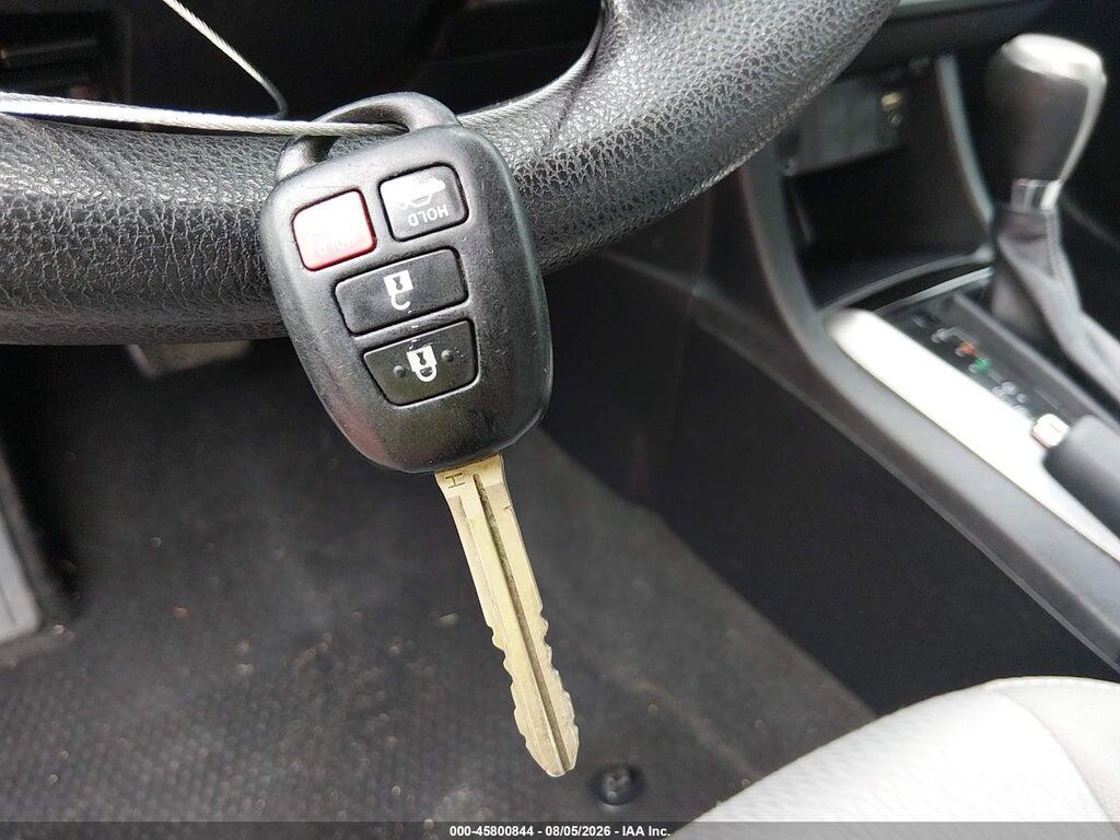 2T1BURHE4FC443008 2015 TOYOTA COROLLA photo no. 11