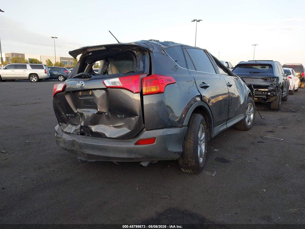 2T3WFREV8FW197795 2015 TOYOTA RAV4 photo no. 4