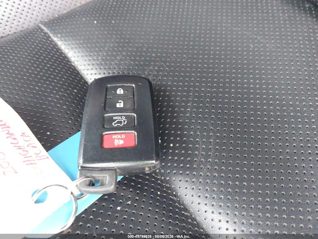5TDDKRFH9FS158100 2015 TOYOTA HIGHLANDER photo no. 11