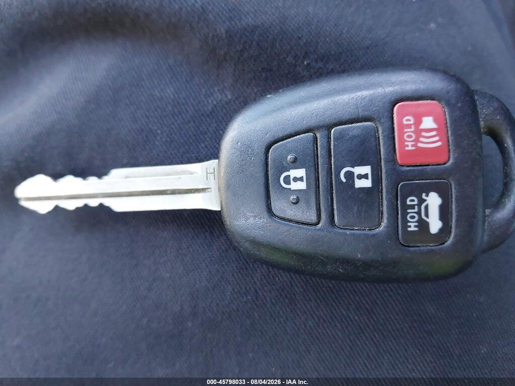 2T1BURHE9FC250840 2015 TOYOTA COROLLA photo no. 11