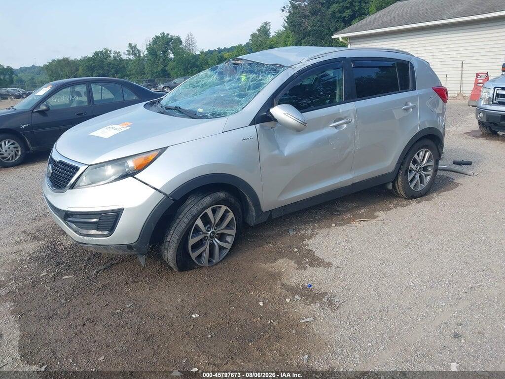KNDPBCAC9F7684209 2015 KIA SPORTAGE photo no. 2