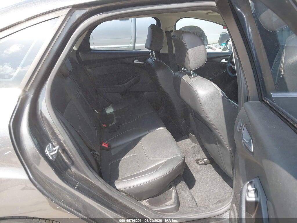 1FADP3J28FL334031 2015 FORD FOCUS photo no. 8