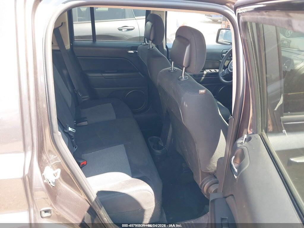 1C4NJPBB4FD211164 2015 JEEP PATRIOT photo no. 8
