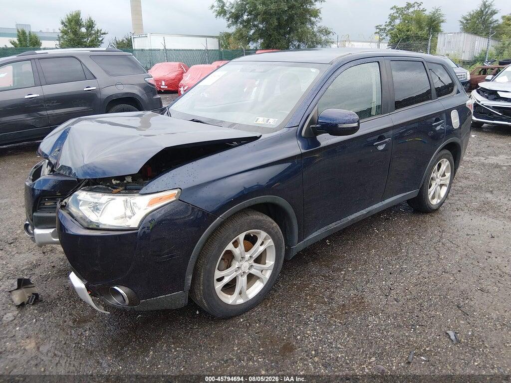 JA4AD3A35FZ005776 2015 MITSUBISHI OUTLANDER photo no. 2