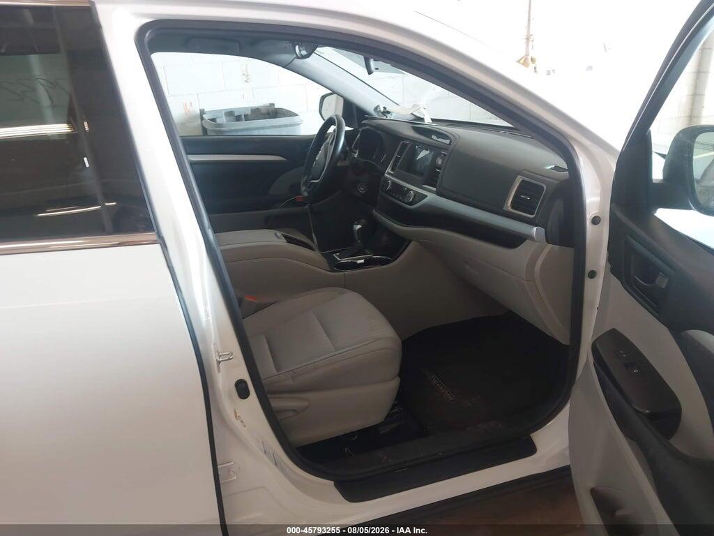 5TDBKRFH9FS204368 2015 TOYOTA HIGHLANDER photo no. 5