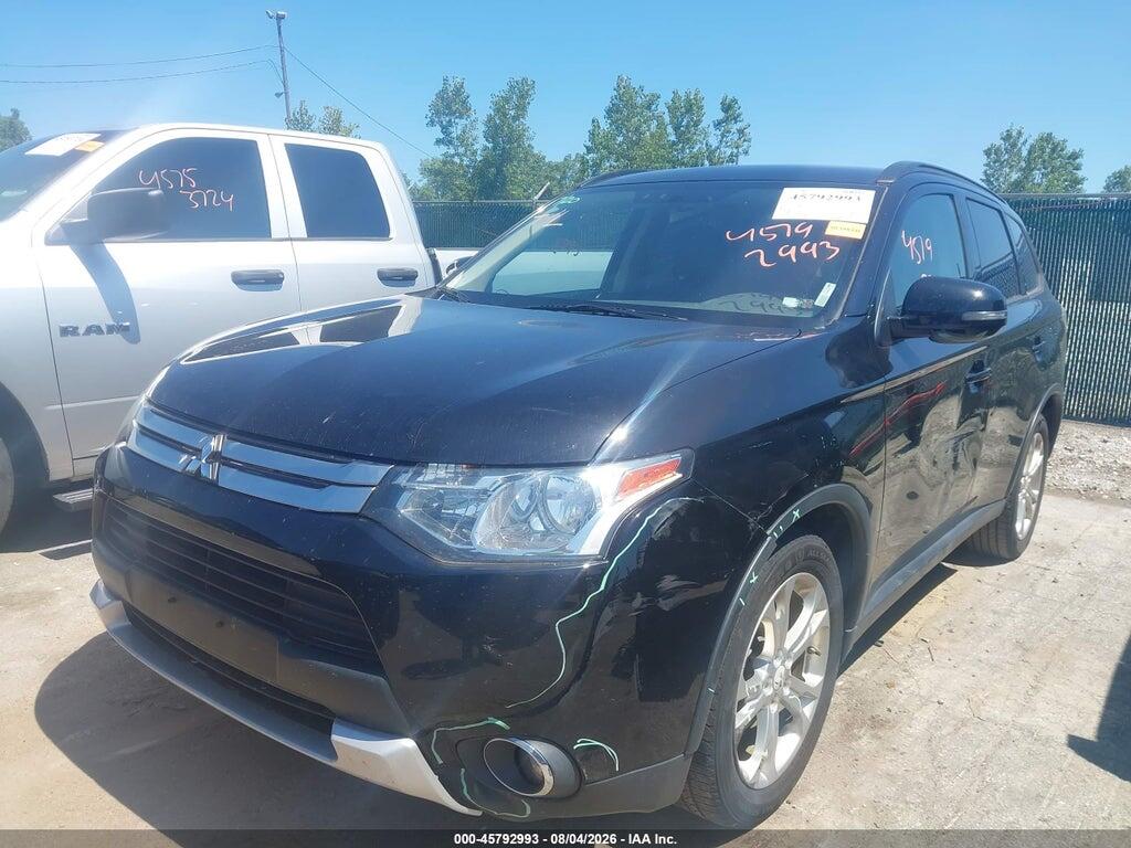 JA4AD3A38FZ004055 2015 MITSUBISHI OUTLANDER photo no. 2