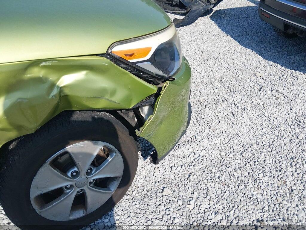 KNDJN2A29F7775799 2015 KIA SOUL photo no. 12