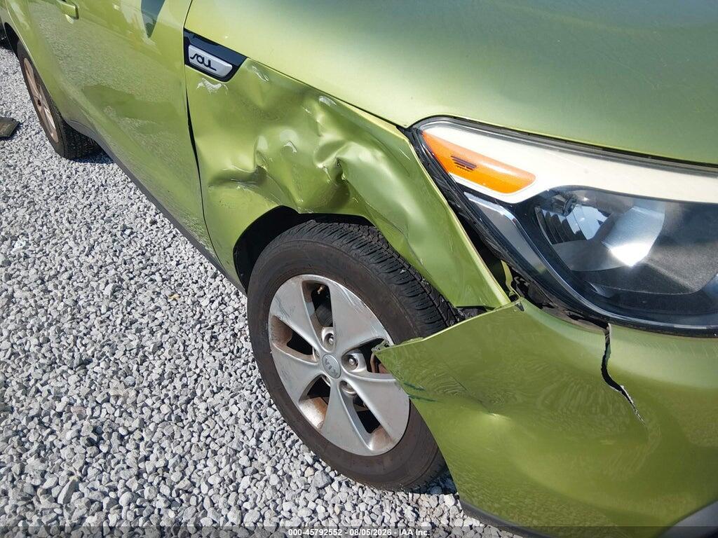 KNDJN2A29F7775799 2015 KIA SOUL photo no. 6