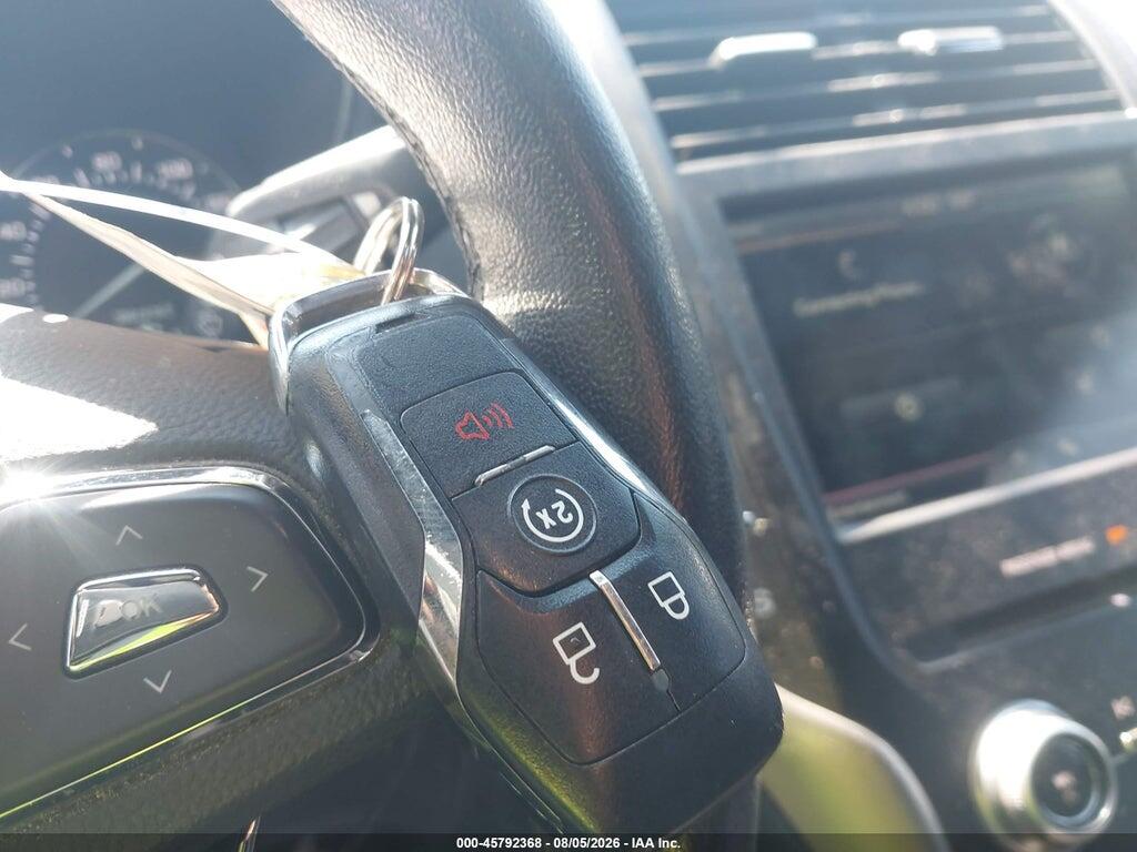 5LMCJ1A98FUJ48100 2015 LINCOLN MKC photo no. 11