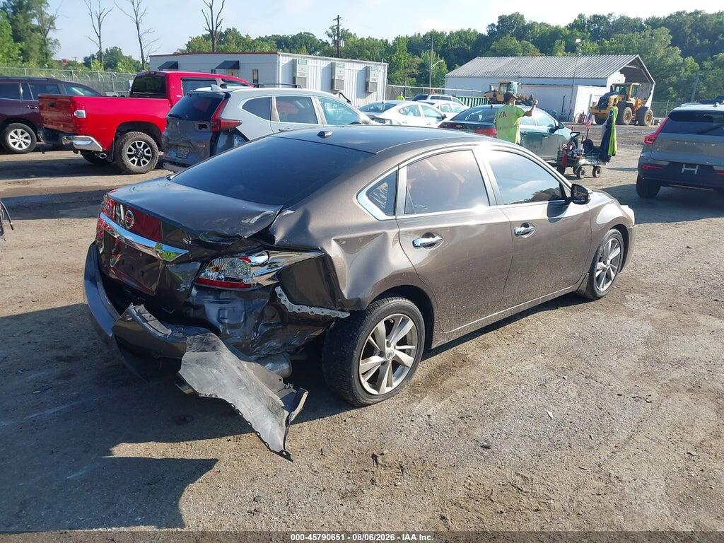 1N4AL3AP7FC144456 2015 NISSAN ALTIMA photo no. 4