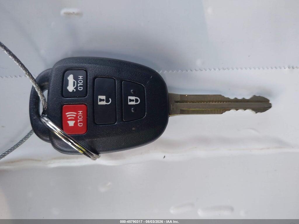 5YFBURHE5FP269742 2015 TOYOTA COROLLA photo no. 11