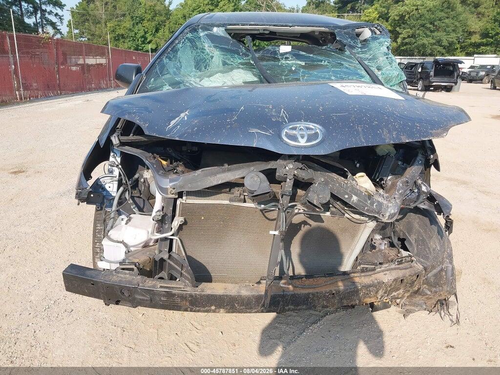 5TDZK3DC0FS651240 2015 TOYOTA SIENNA photo no. 12